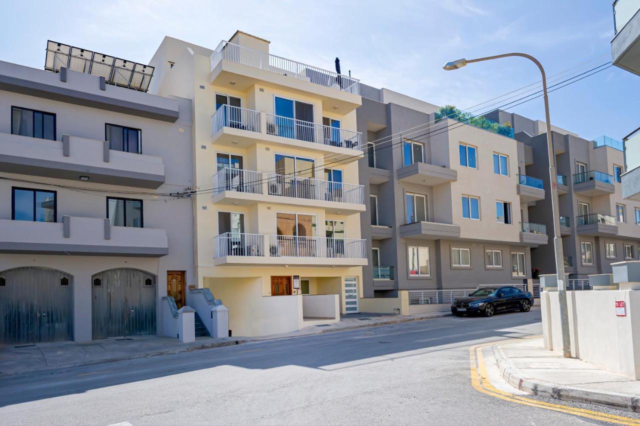 Summer Breeze Comfort Sunny Apartments Close To The Sandy Beaches - By Getawaysmalta Mellieha Exterior foto